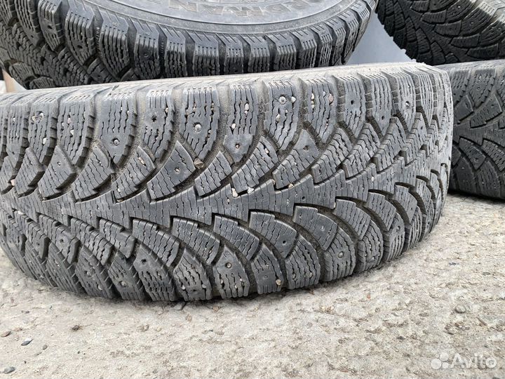 Nordman 5 215/65 R16 102T