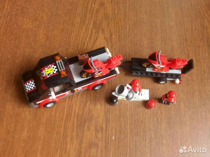 Lego city Перевозчик гоночный мотоциклов