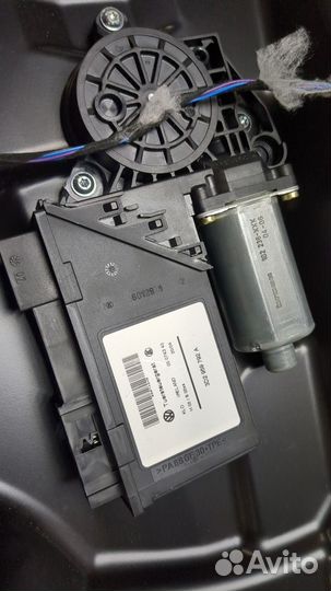 Стеклоподъемник электрический Porsche Cayenne, 2004