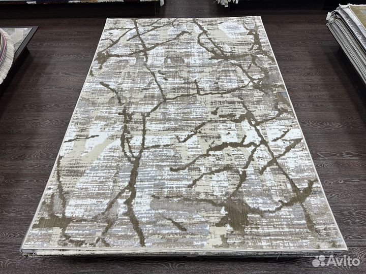 Ковер новый 1.6х2.3