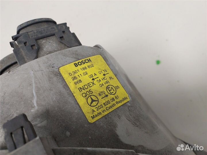 Фара (передняя) Mercedes C W203, 2003