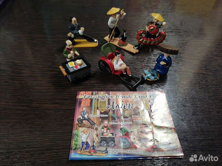 Игрушки из киндера