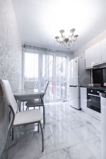 2-к. квартира, 37,6 м², 13/25 эт.