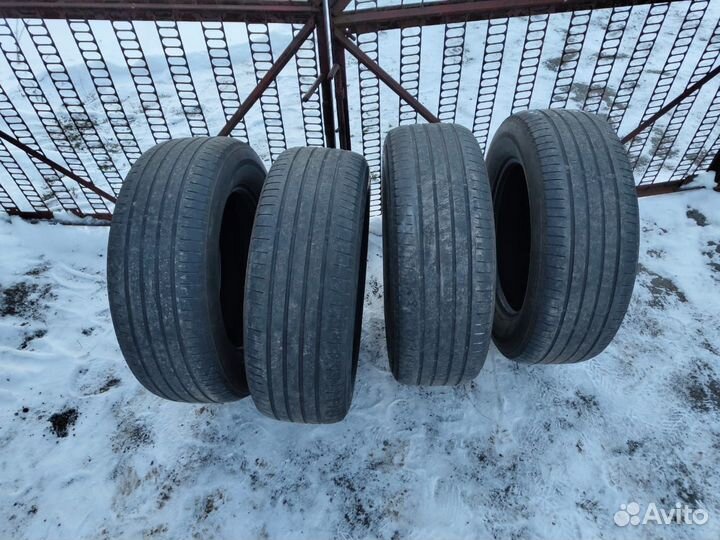 Bridgestone Alenza 001 235/65 R17