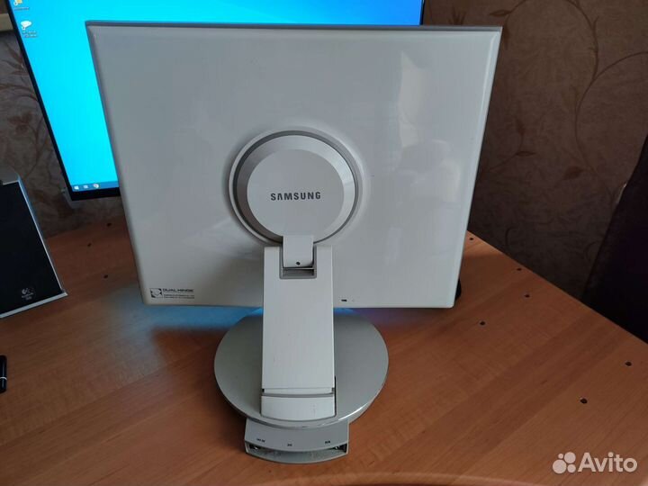 Монитор Samsung 19'' SyncMaster 193p