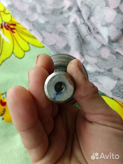 Граната на renault logan