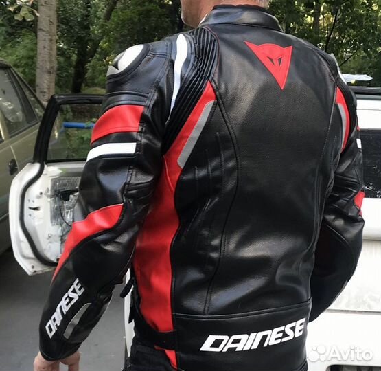 Мотокуртка Dainese avro 4