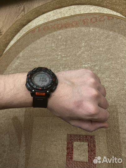 Часы Casio pro trek340