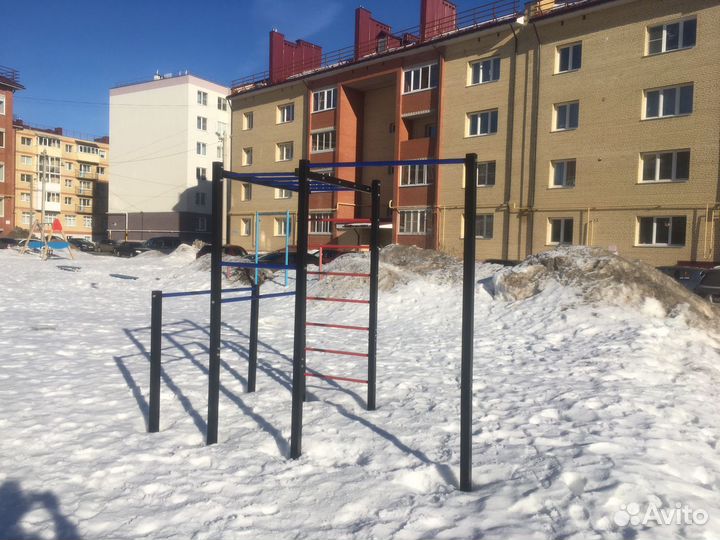 Спортивный комплекс уличный воркаут