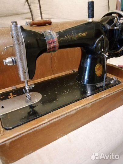 Швейная машина Подольск ручная бу
