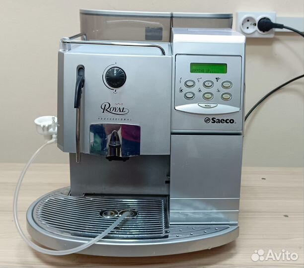 Кофемашина saeco royal professional