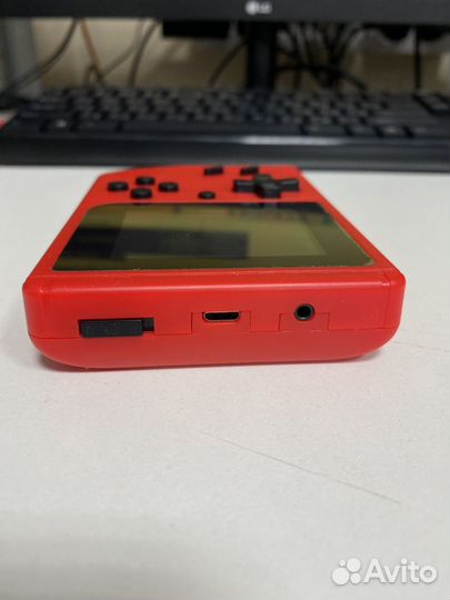 Игровая консоль ретро