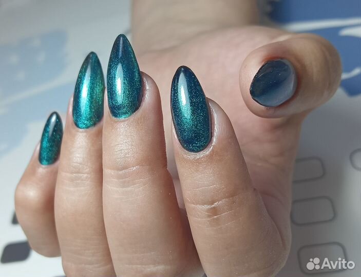 Мастер маникюра и педикюра