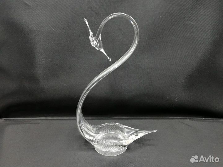 Статуэтка икорница Лебедь 22 см гутное стекло
