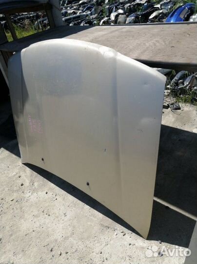 Капот Nissan Sunny FB15