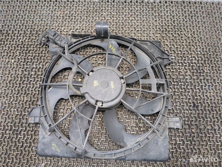 Вентилятор радиатора Hyundai i40, 2011