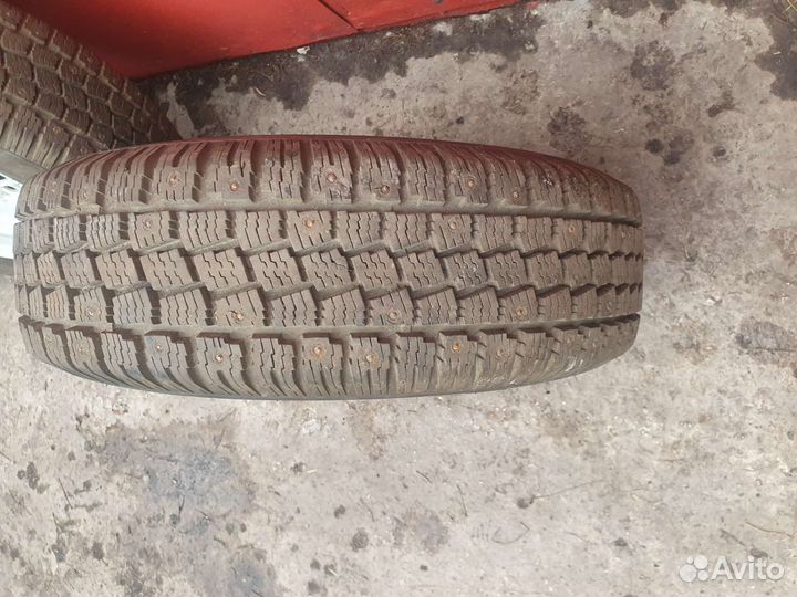 R14 Hankook Zovac HP W401 195/70, PCD 5x108 DIA 10