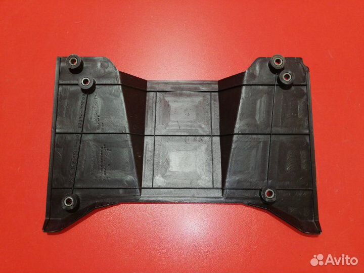 Крышка двигателя Suzuki Grand Vitara 3TD62 H25A