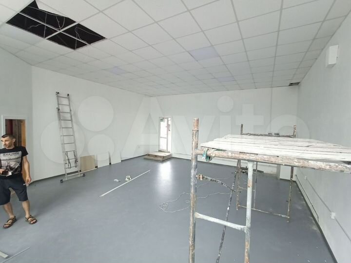 Первая линия - Торговое помещение на Руднева, 63м²