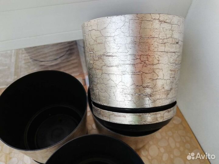 Цветочные горшки пластик