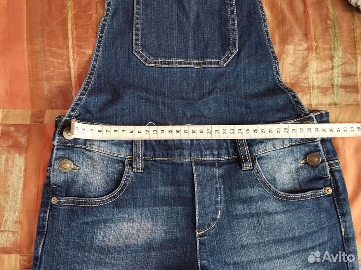 Комбинезон джинсовый Benetton для девочки 10-11лет