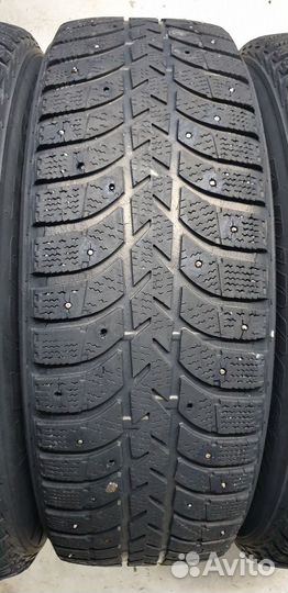 Bridgestone Ice Cruiser 5000 235/65 R17 108T