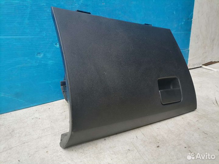 Бардачок Mitsubishi Lancer X