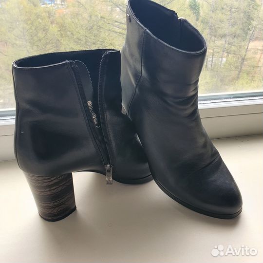 Женские демисезонные кожаные ботильоны 37 размер