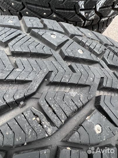 Tigar SUV Ice 215/65 R16