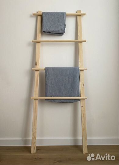 Вешалка лестница напольная, как IKEA