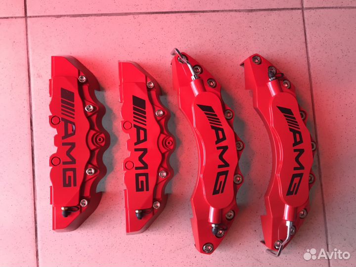 Накладки на тормозную систему. AMG