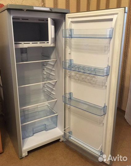 Холодильник Бирюса 110