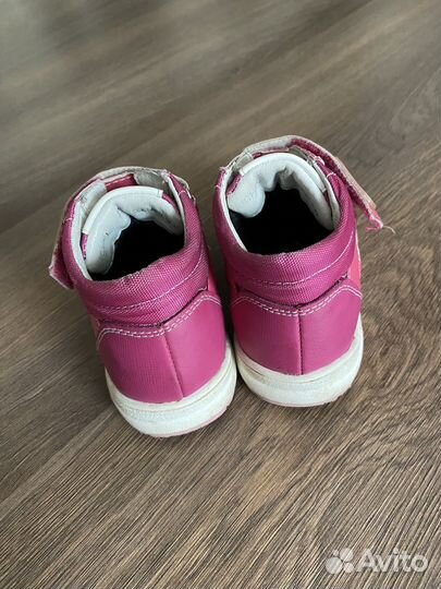 Ботинки для девочки нат. кожа Юничел 26 р