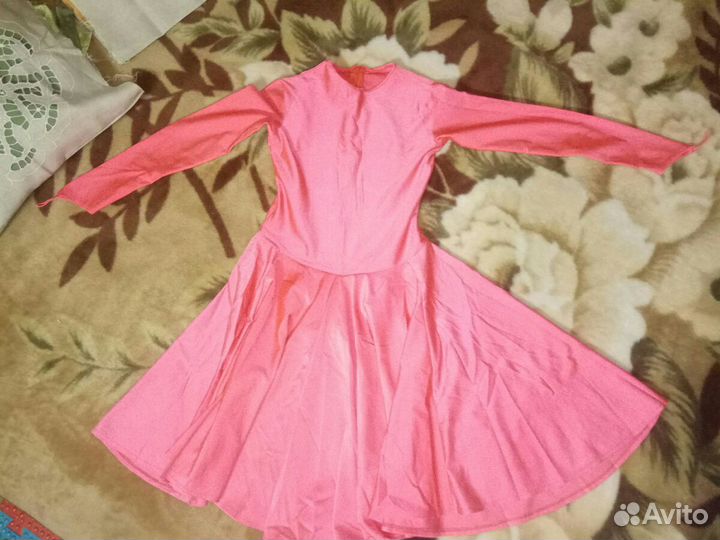 Платья для танцев/ выступлений 2 штуки