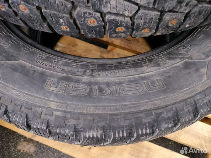 Nokian Tyres Hakkapeliitta 5 SUV 225/65 R17