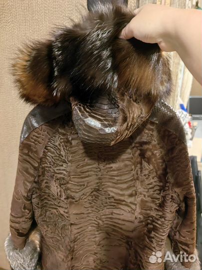 Шикарный бомбер из свакары и лисы