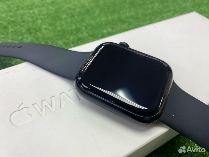 Умные часы Apple Watch Series 8 45 мм