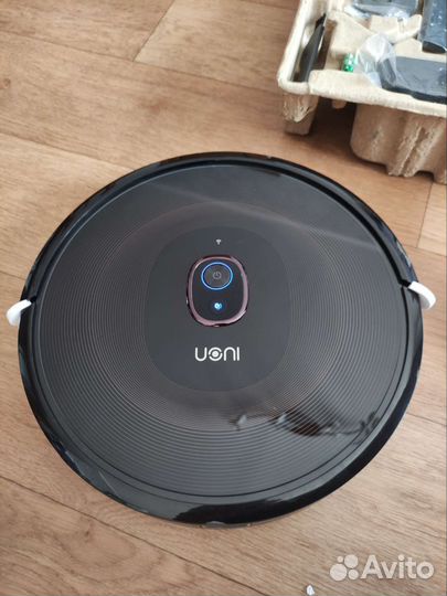 Робот пылесос новый