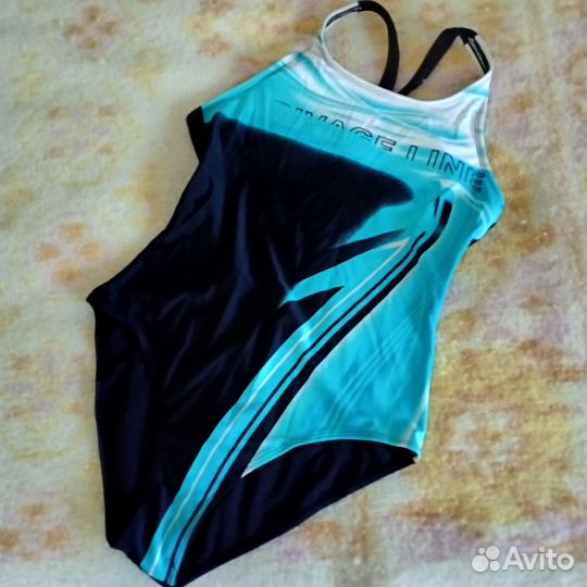 Купальник женский слитный