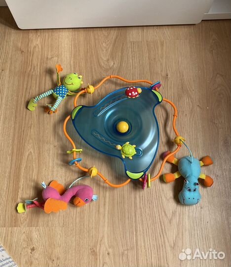 Мобиль на кроватку tiny love