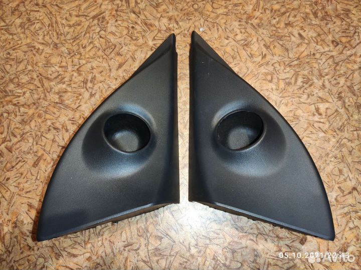 Уголок пищалки Opel Astra H