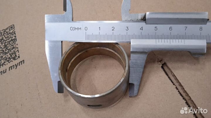 Втулка паразитной шестерни 6102