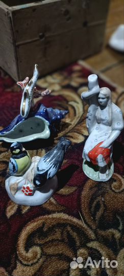 Статуэтки