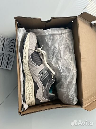 New balance 2002r refined future