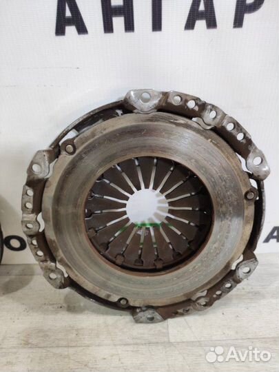 Комплект сцепления Nissan Note E11 HR16DE 2011