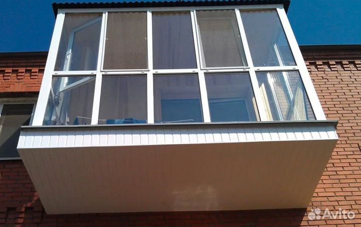 Остекление балконов и лоджий под ключ U0613