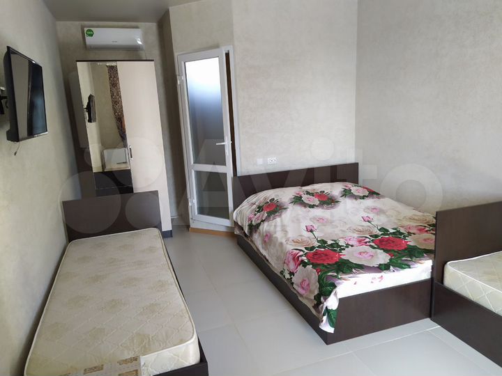 Комната 20 м² в 1-к., 1/2 эт.