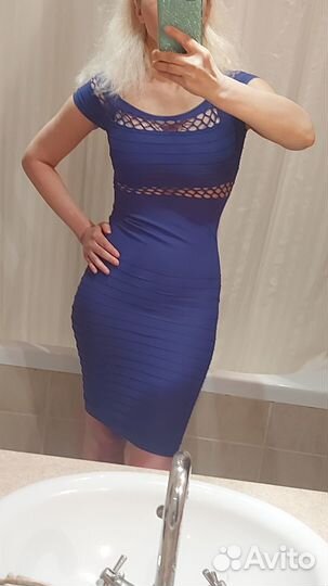 Платье Bebe в стиле Herve Leger 42