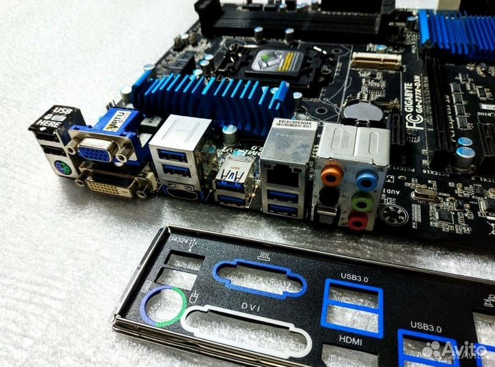 Материнская плата Gigabite GA-Z77X-D3H LGA1155