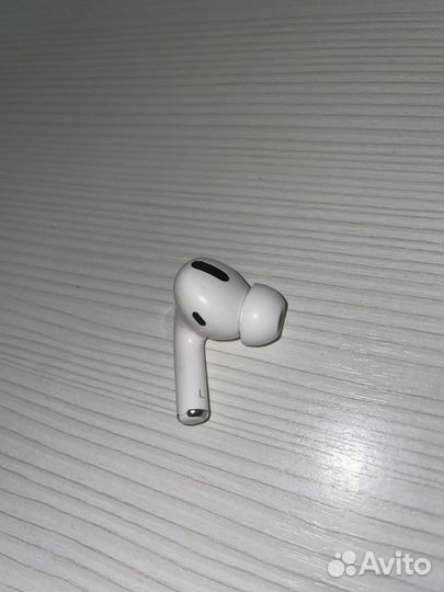 Airpods pro наушник левый